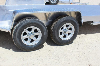 New 2022 Bear Track 81"x20' aluminum Car / Racing Trailer