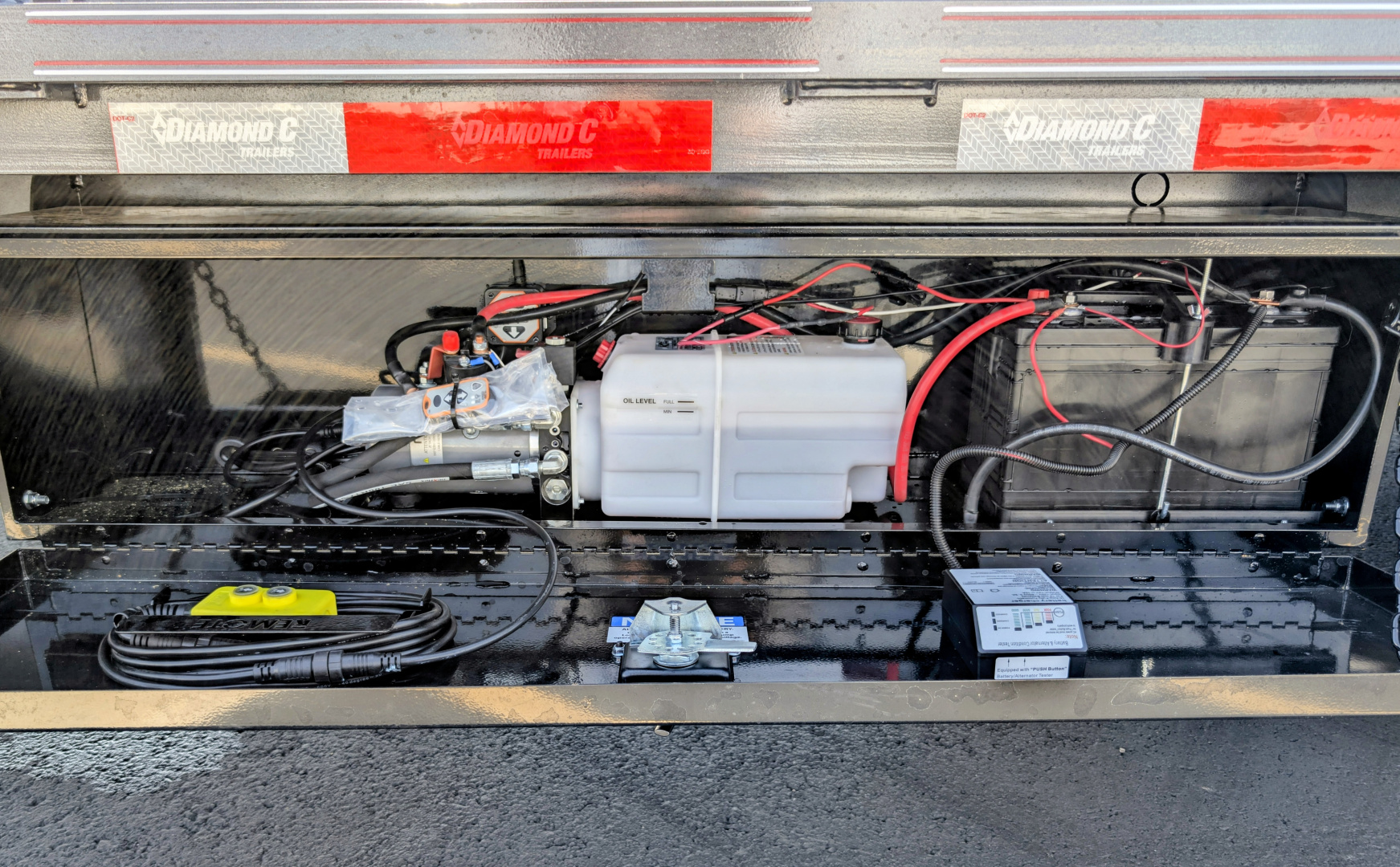 New DET 208-22' Deckover 18K (GVWR) Tilt Equipment Trailer