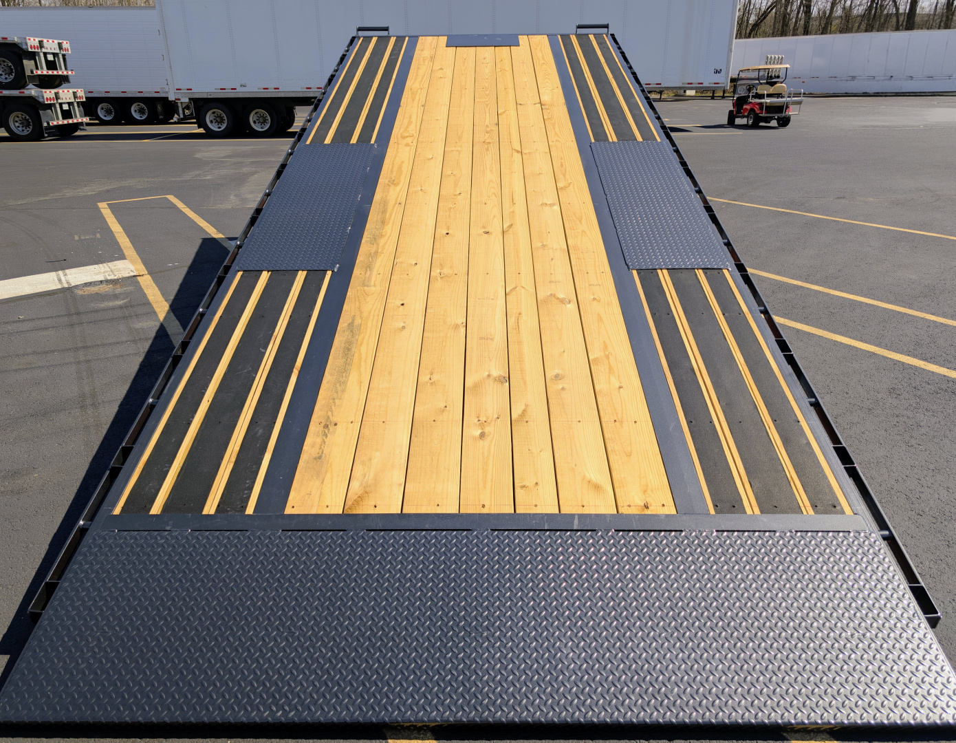 New DET 208-22' Deckover 18K (GVWR) Tilt Equipment Trailer