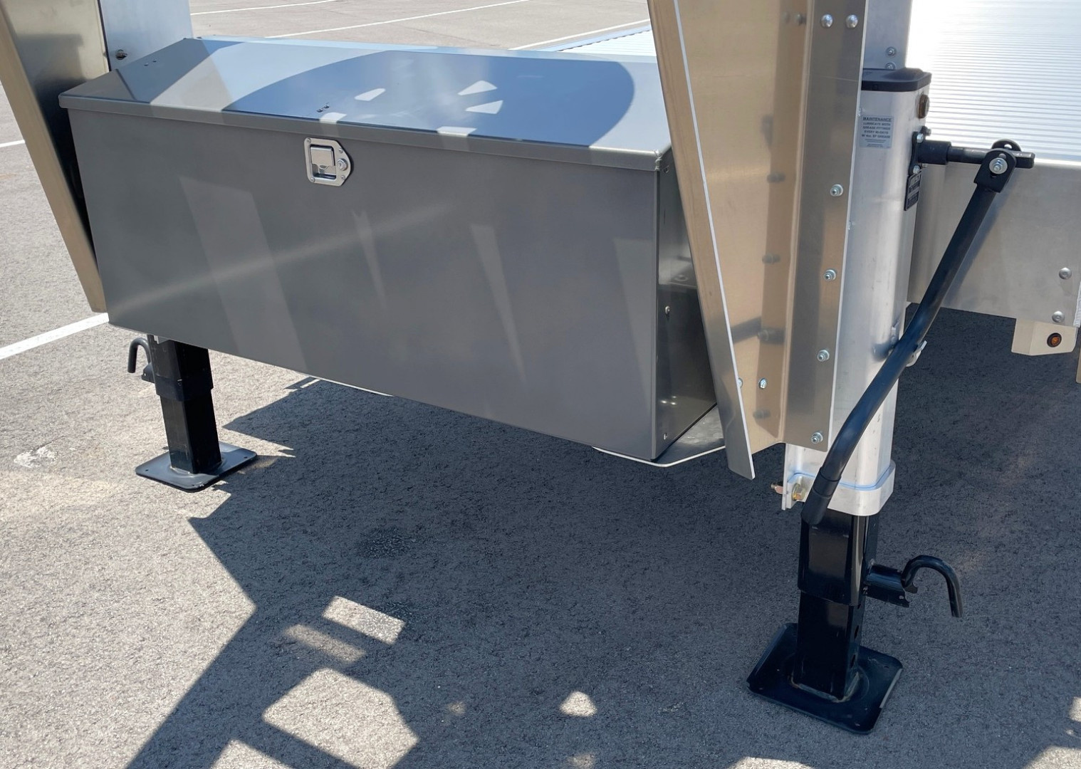 New TIMPTE 1626 Heavy Duty Aluminum Gooseneck Deck Over Equipment Trailer 26'x102" 16K GVWR, Spare