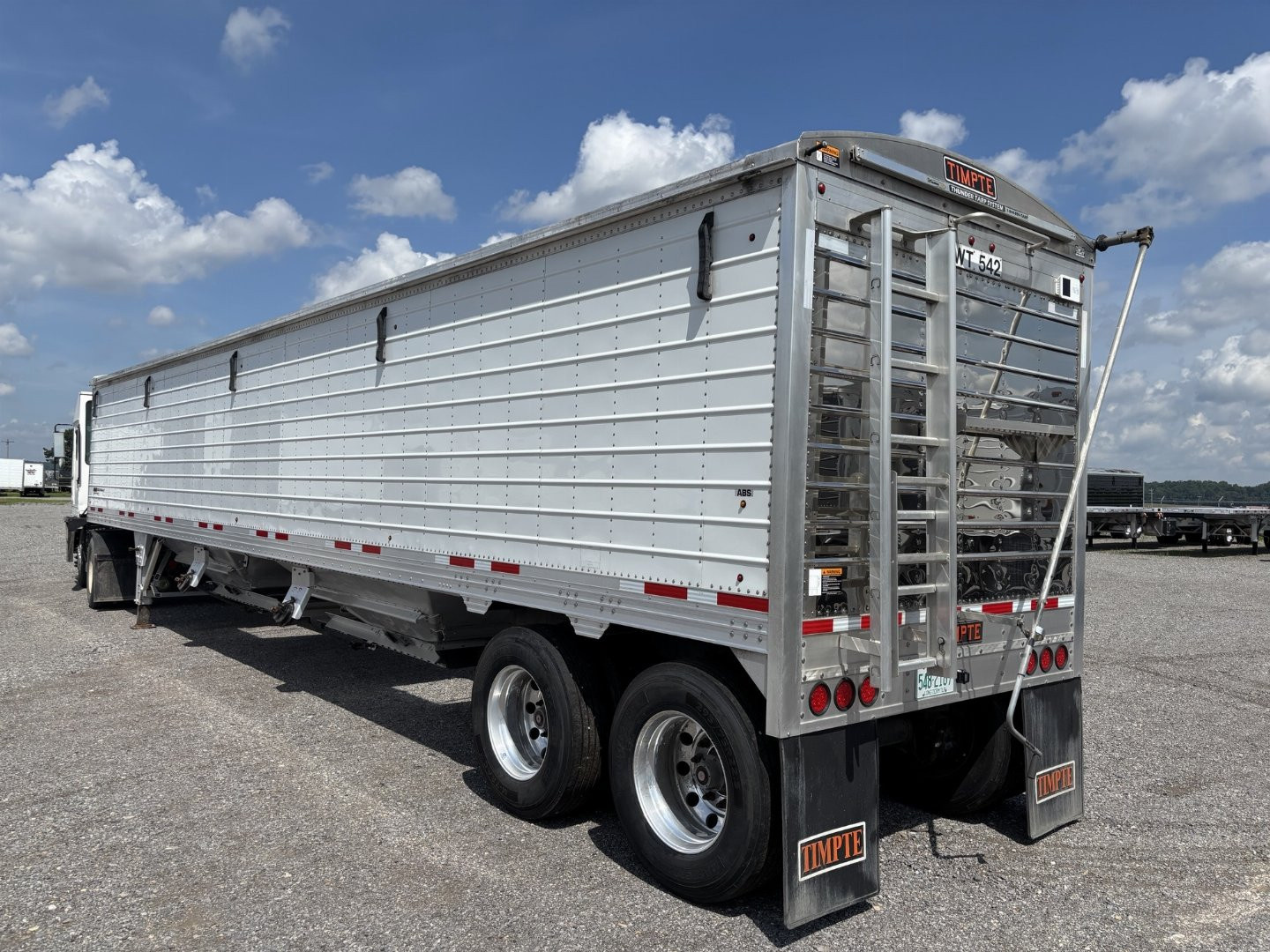 Used 2023 Timpte 42x96x78 Hi Flow Hopper Trailer