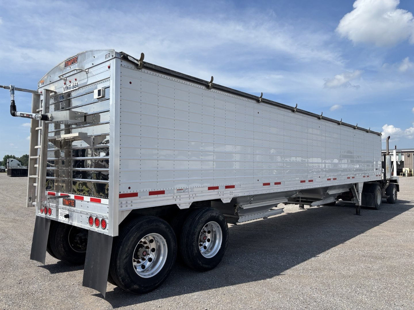 Used 2023 TIMPTE 42x96x78 Hi Flow Tubs Hopper Trailer - Electric Tarp
