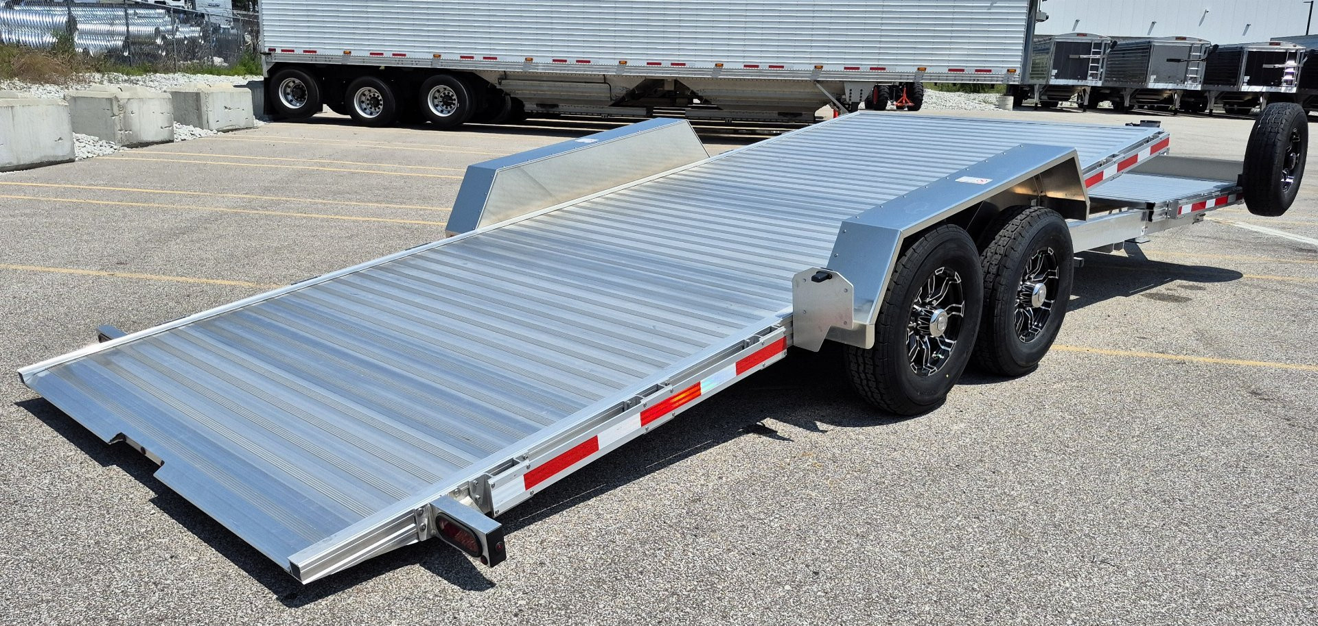 New Timpte 1424 Aluminum Tilt 14,000lb (GVWR) Equipment Trailer