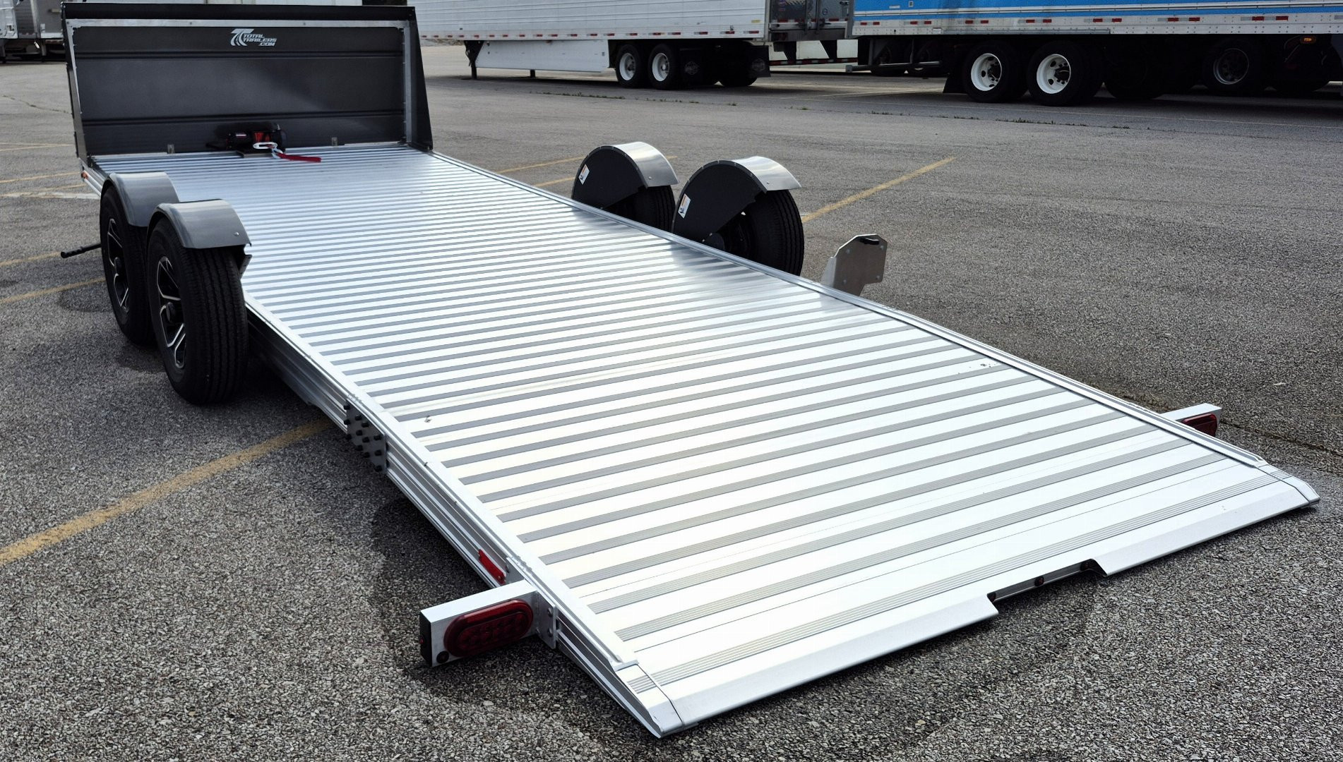 New Timpte EZ720 All Aluminum Deck lowering 7,000lb (GVWR) Car Hauler