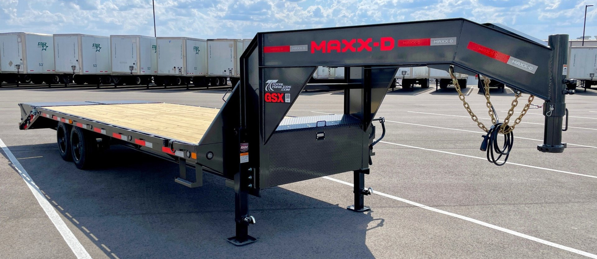 New Maxx-D GSX 20+5 Gooseneck Flatbed Trailer: Maxx-D-Out Ramps, Spare, 17.5 Tires, 18K GVWR