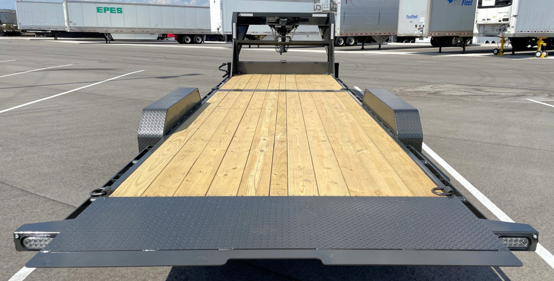 New MAXX-D G8X 24' Gooseneck Gravity Tilt Equipment Trailer 18,000 GVWR, 17.5 Tires, 8K Torsion Axles, Spare