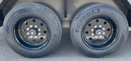 New MAXX-D G8X 24' Gooseneck Gravity Tilt Equipment Trailer 18,000 GVWR, 17.5 Tires, 8K Torsion Axles, Spare