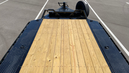 New Horizon HEH 22'x 102" Equipment Trailer--Mountain Ramps, Drive Over Fenders ,21,000 GVWR , Spare