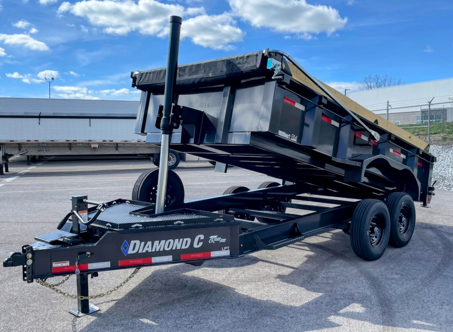 New Diamond C 14' LPT-207 Dump Trailer: 14,900 GVWR , Spare, Ramps, Solar, 24" Sides
