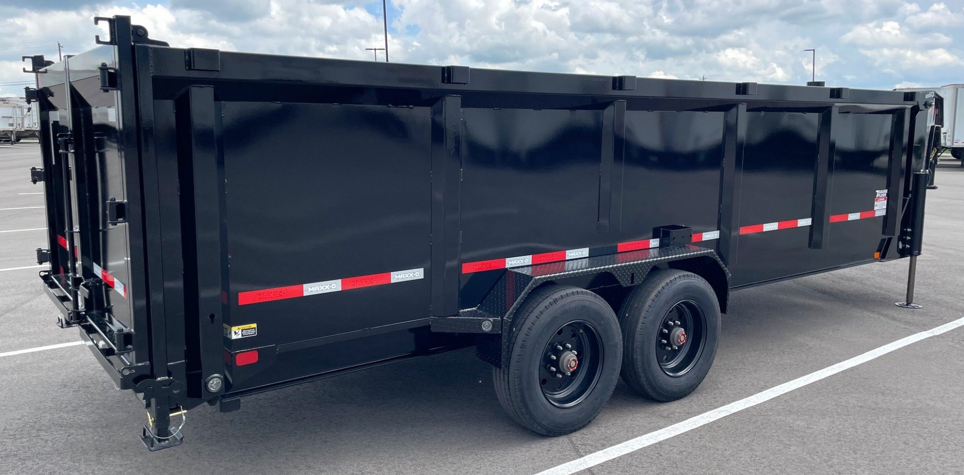 New MAXX-D DSX 83"x 20' Super Heavy Duty Gooseneck Dump Trailer: 21,000 GVWR, 7 Gauge Floor, Spare