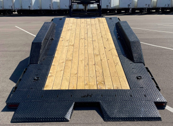 New Horizon HET 26'x102" Gooseneck Gravity Tilt Equipment Trailer 22,400 GVWR Drive Over Fenders