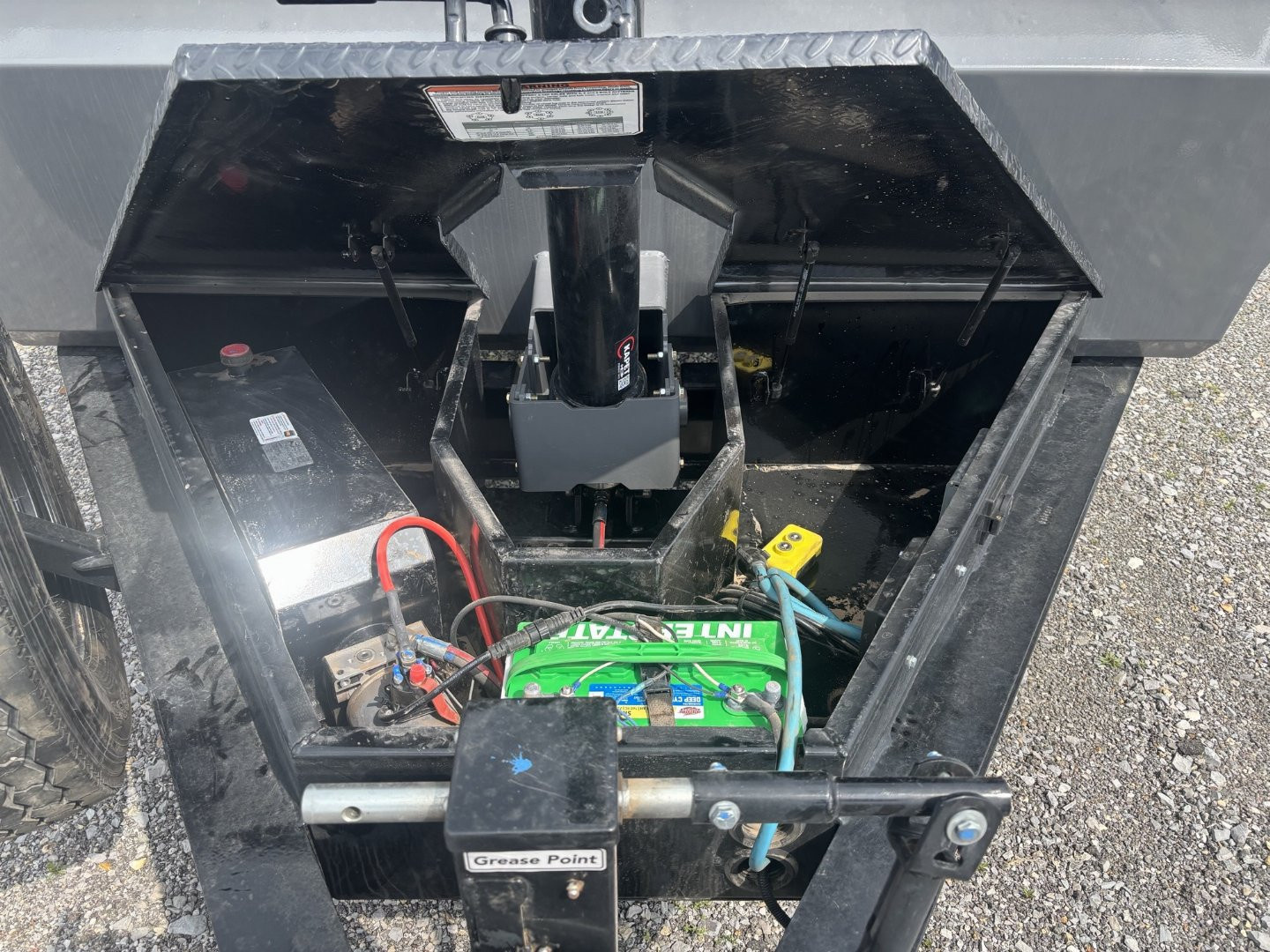 New Horizon 16' Dump Trailer 17,000LB, 36" Sides, 8K Axles, 7 Gauge Floor