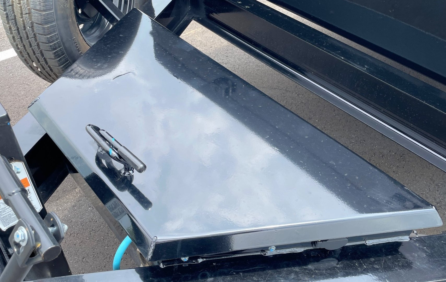 New Horizon Trailers HZ7-14' 14,000lb (GVWR) 14ply Tires, 24" Sides, Spare, Dump Trailer