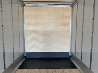 New 2026 Great Dane Dry Van High Base Rail 24" Logistics Posts
