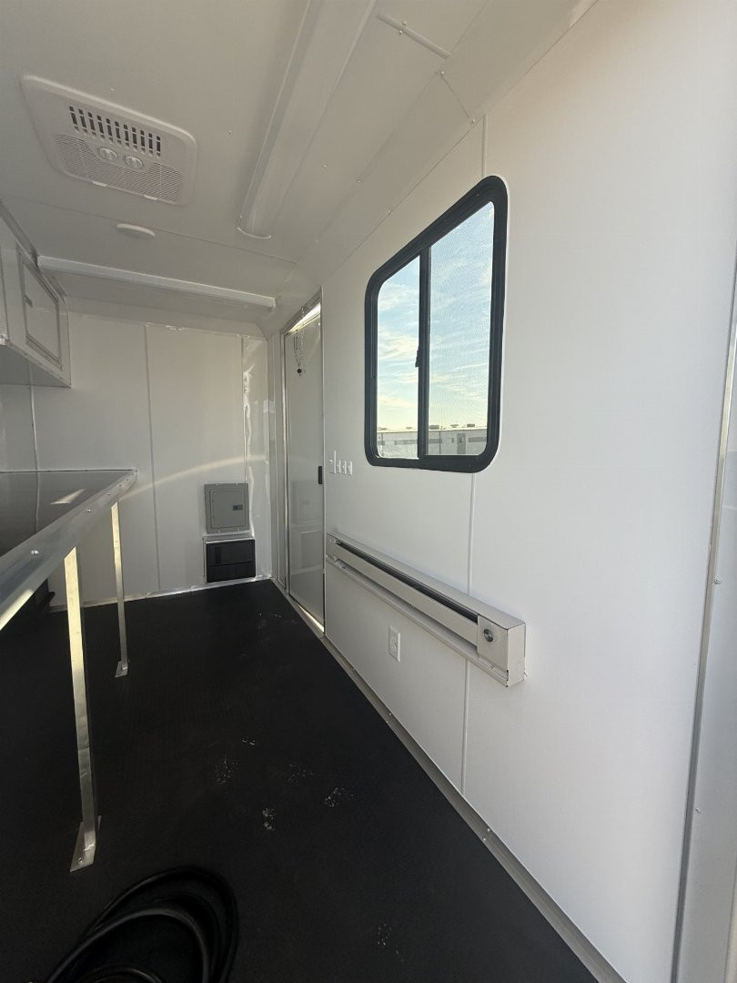 New 6x10 Fiber Optic Splicing Trailer: AC/Heat, 7' Height