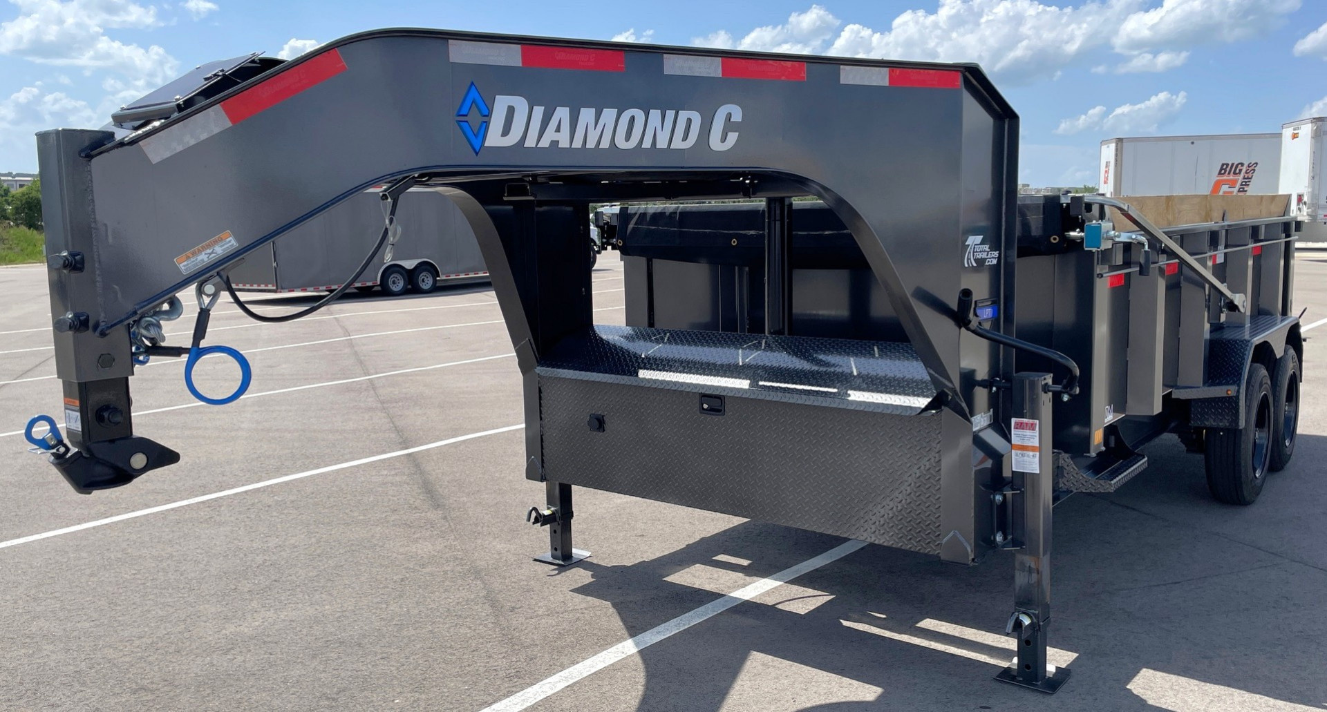 New Diamond C LPT 207 - GN 14' Dump Trailer -32" Sides, 16,000 GVWR, 17.5 Tires, Straight Axles