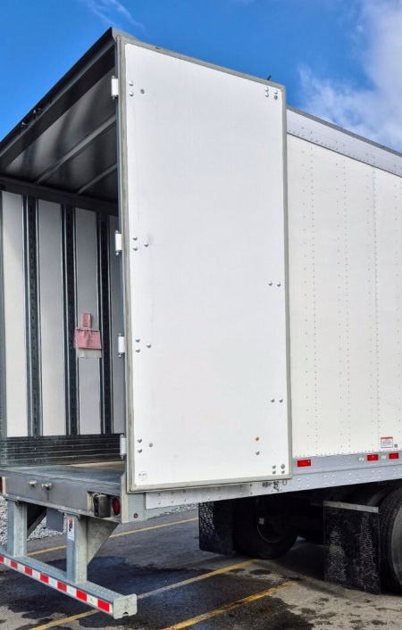 New 2027 Great Dane CS1 DRY VAN, 16" POST CENTER ***SALE OR RENT TO OWN
