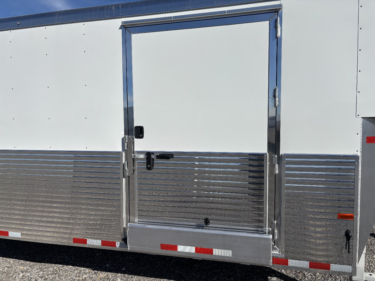 New CLEARANCE! Sundowner Trailers 48' 2 Car Hauler