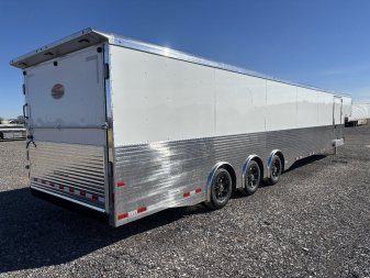New CLEARANCE! Sundowner Trailers 48' 2 Car Hauler