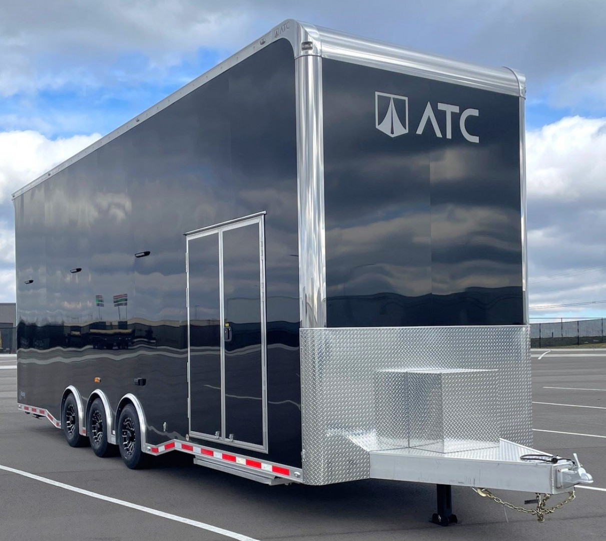 New ATC Rom 800 30' Aluminum Stacker