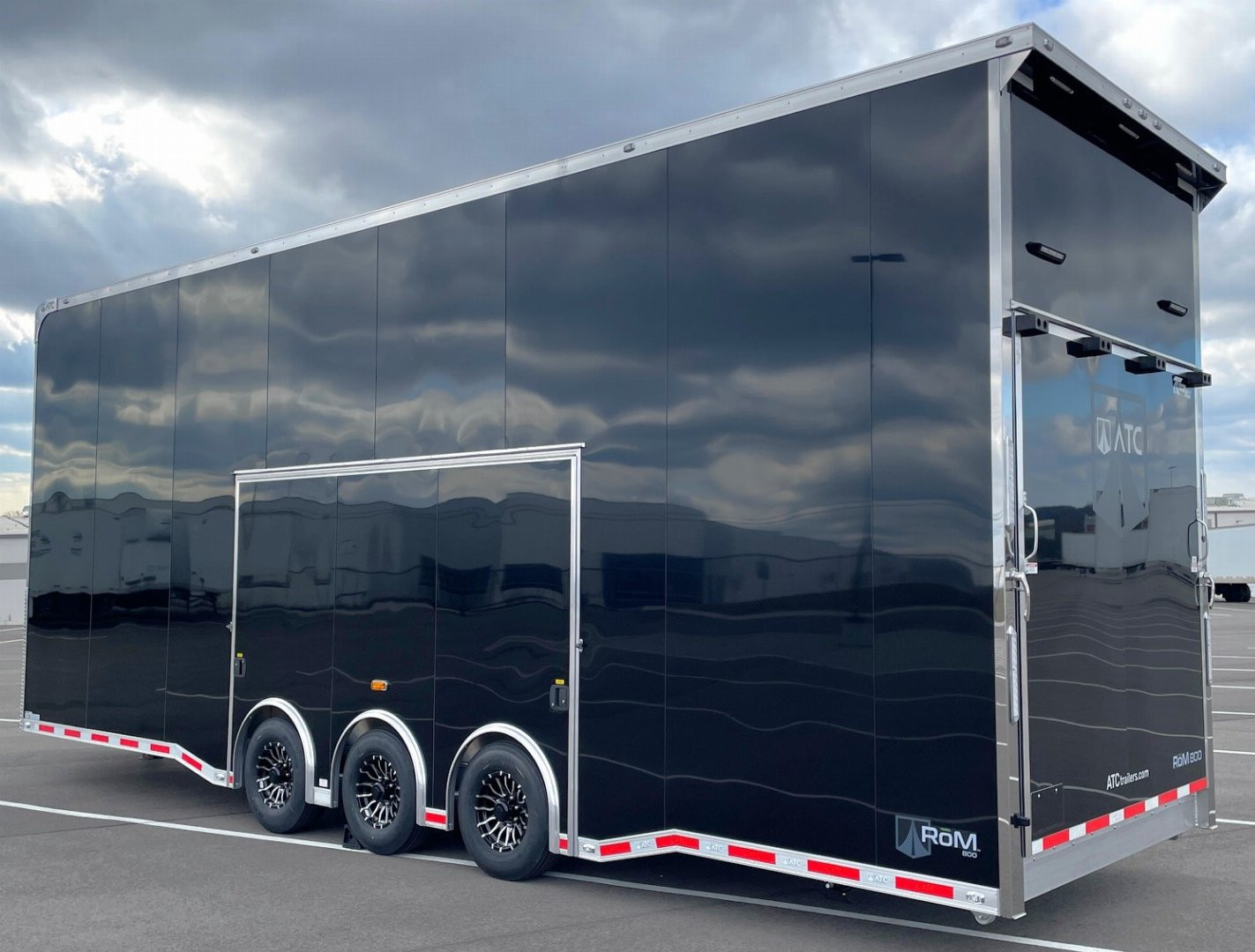 New ATC Rom 800 30' Aluminum Stacker