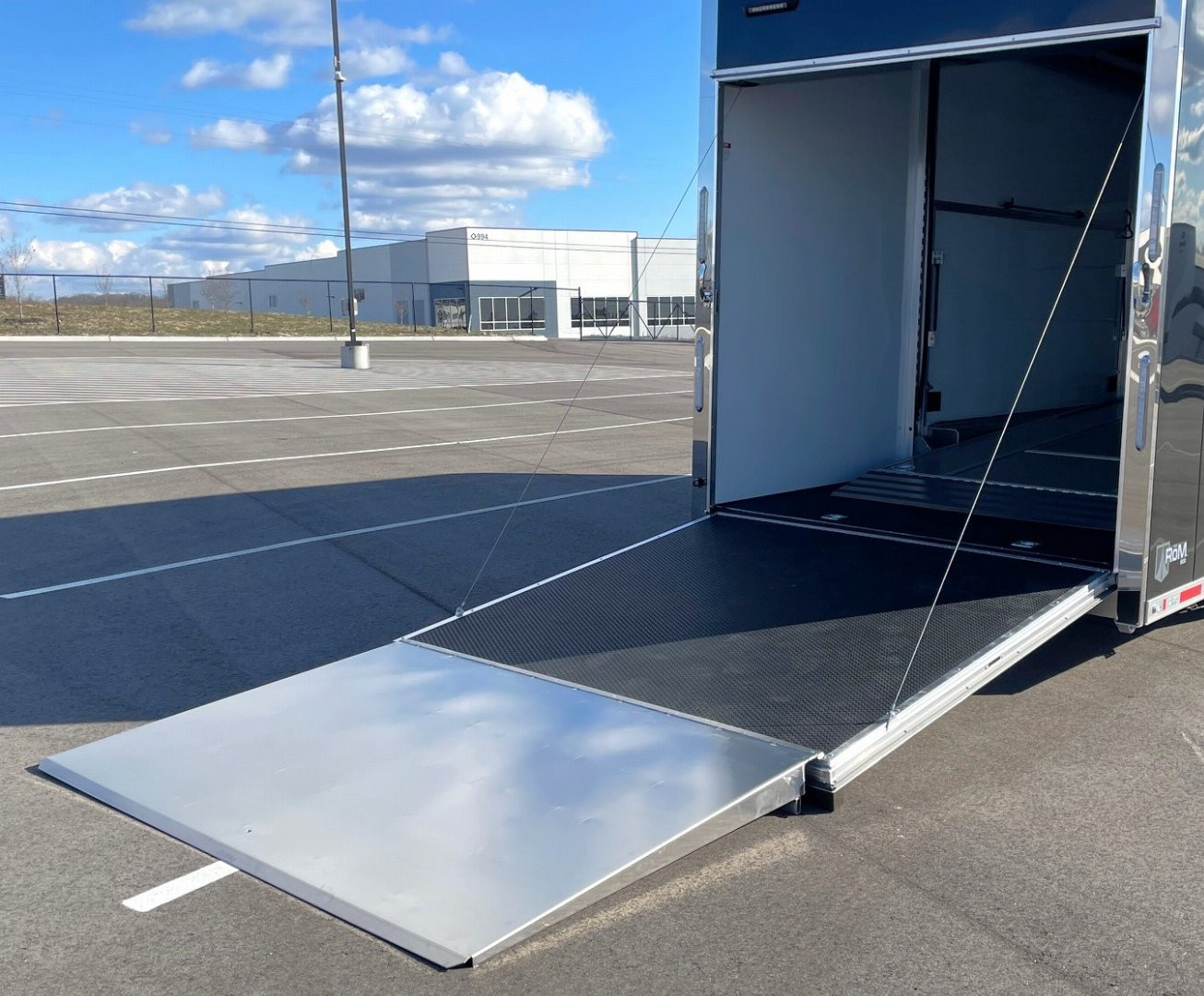 New ATC Rom 800 30' Aluminum Stacker