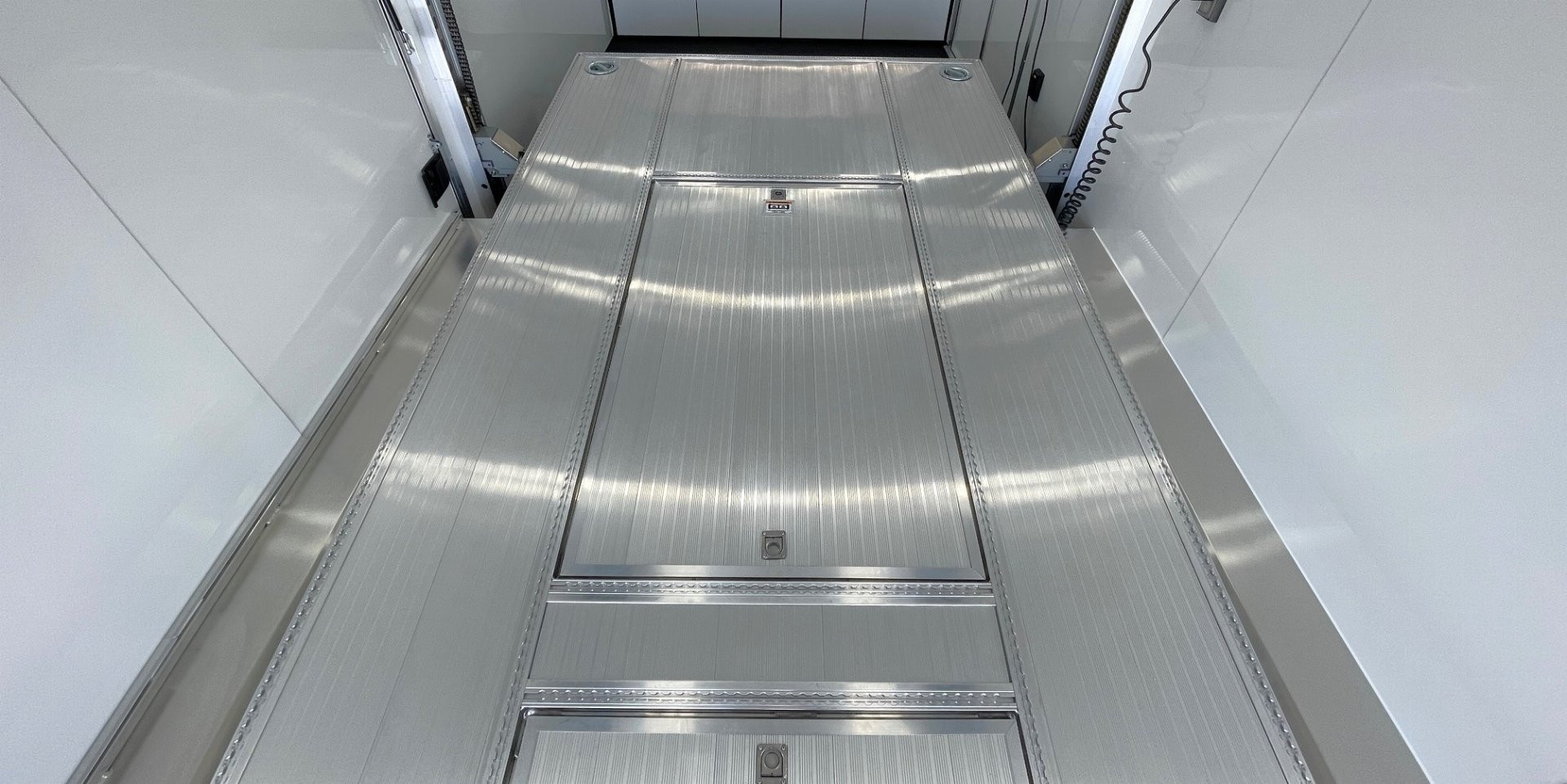 New ATC Rom 800 30' Aluminum Stacker