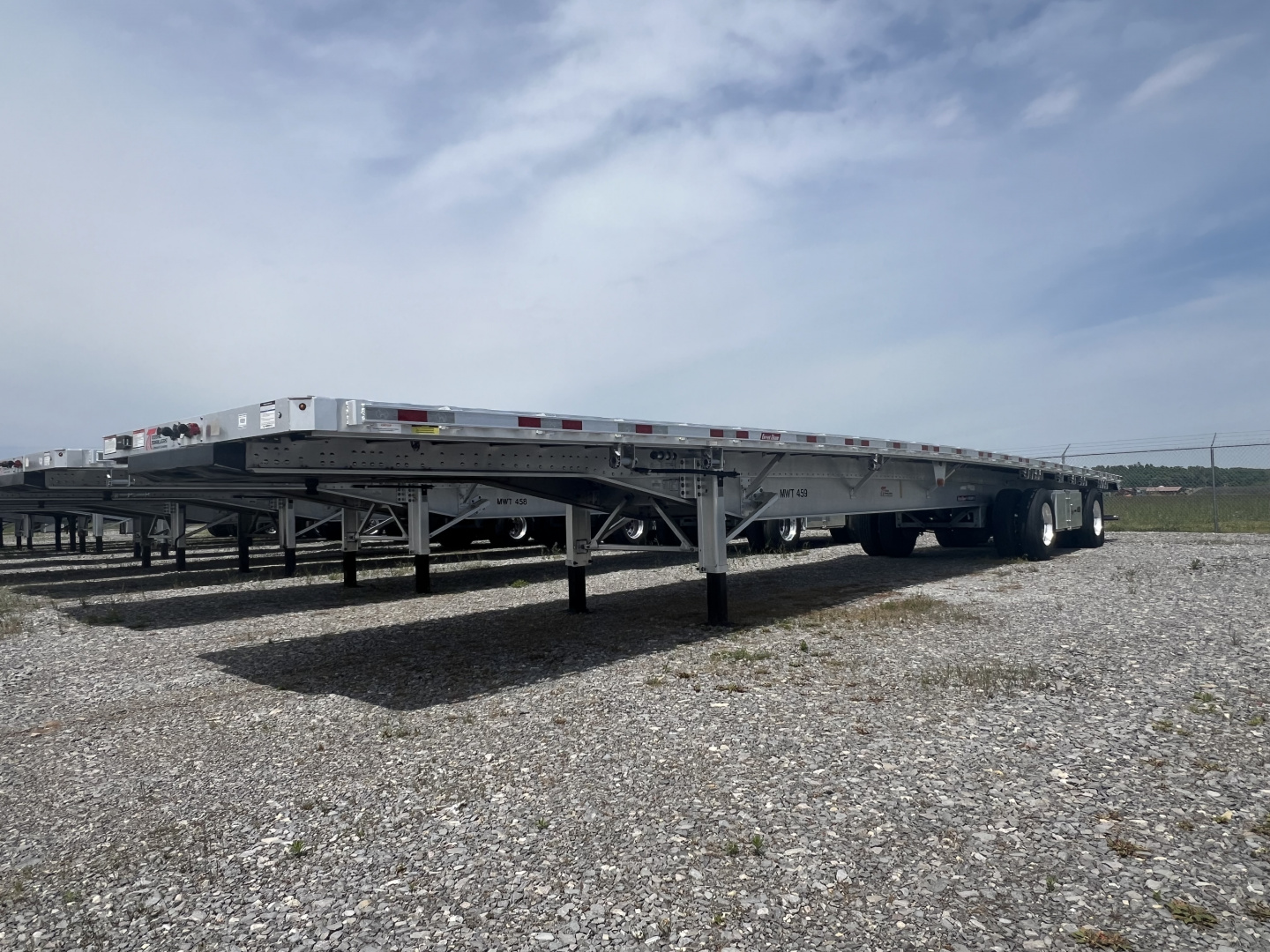Used 2023 Great Dane 53' Flatbed Semi Trailer
