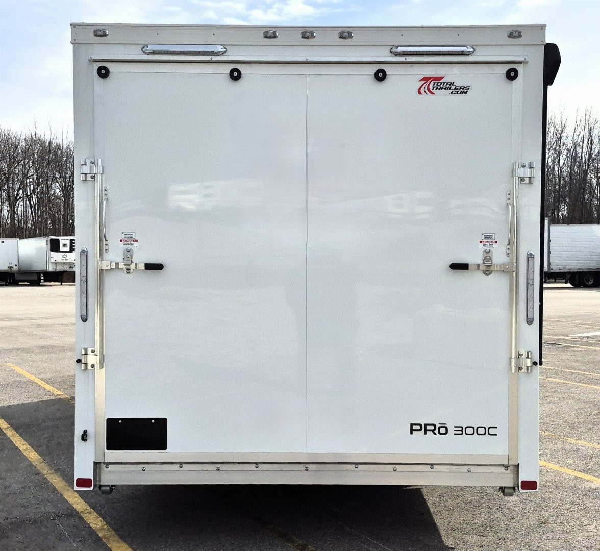 New 24’ Front Office Medical / Office Trailer w/ Bathroom, Generator