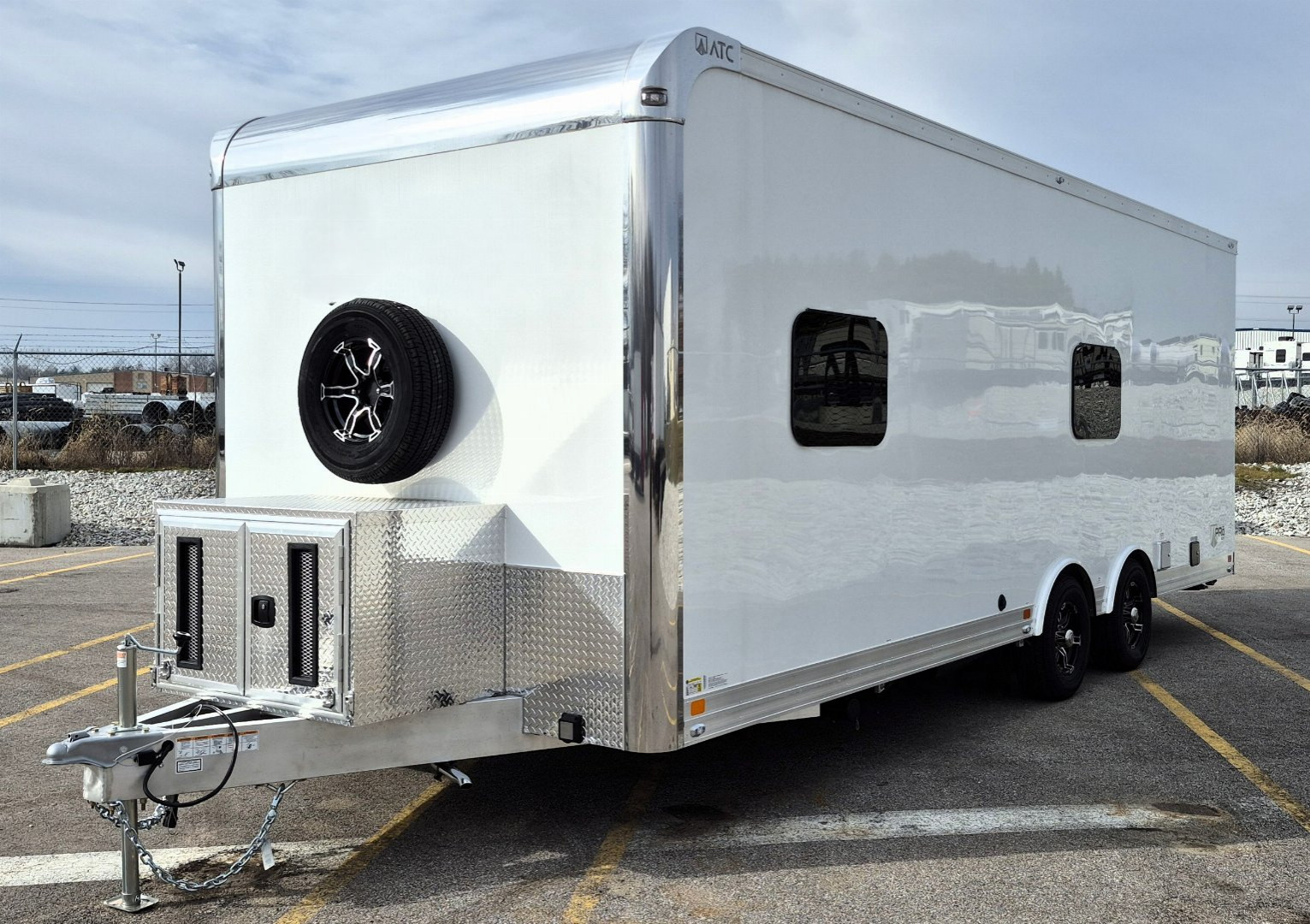 New 24’ Front Office Medical / Office Trailer w/ Bathroom, Generator