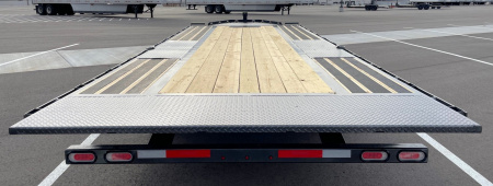 New Diamond C Trailers DET 22' Power Tilt Deck over Trailer 18,000LB, Non Skid Floor, 8K Axles, 17.5" Tires