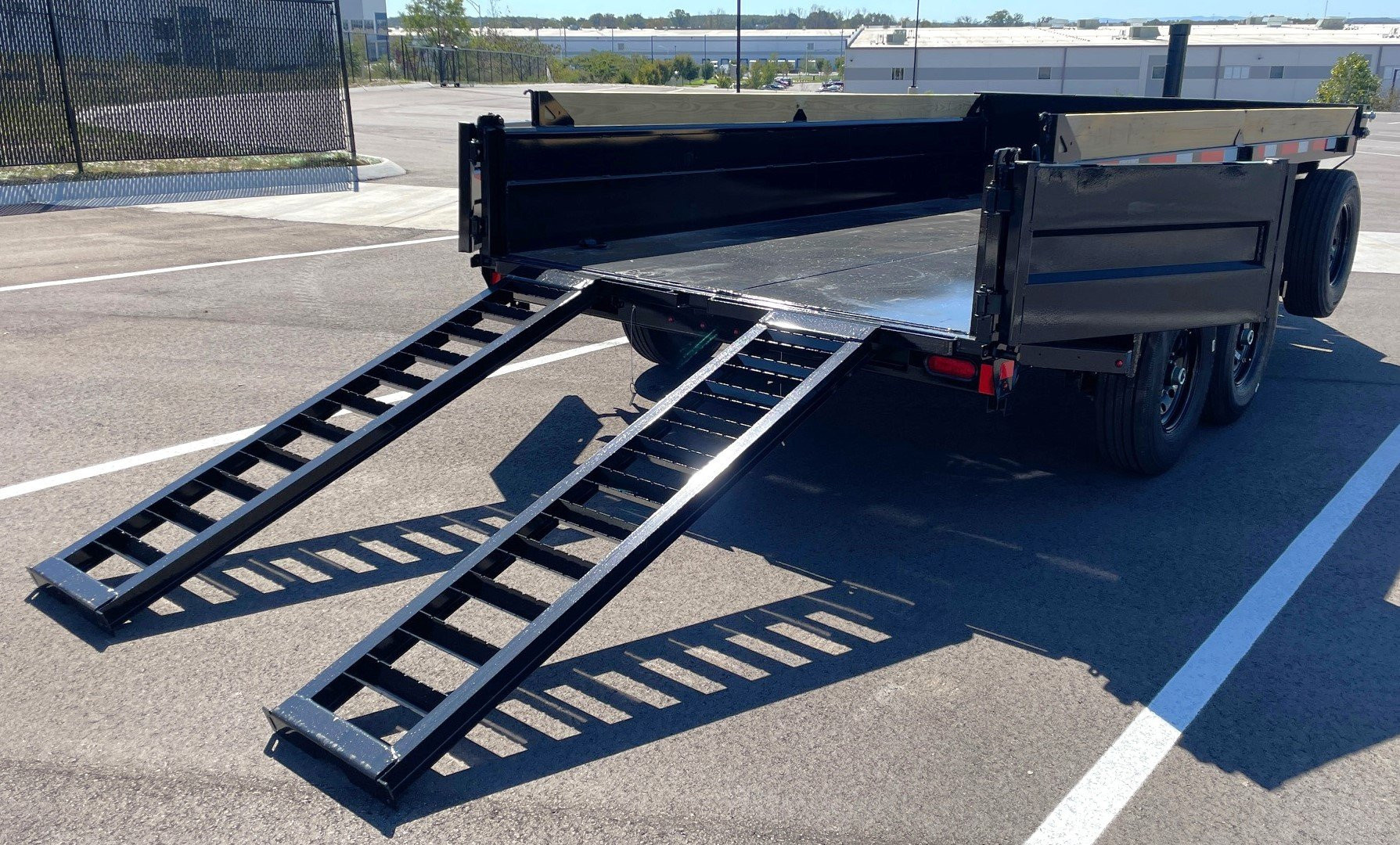 New Diamond C Baseline 14' 14,000LB Telescopic Dump Trailer, 14 Ply Tires, Spare Tires