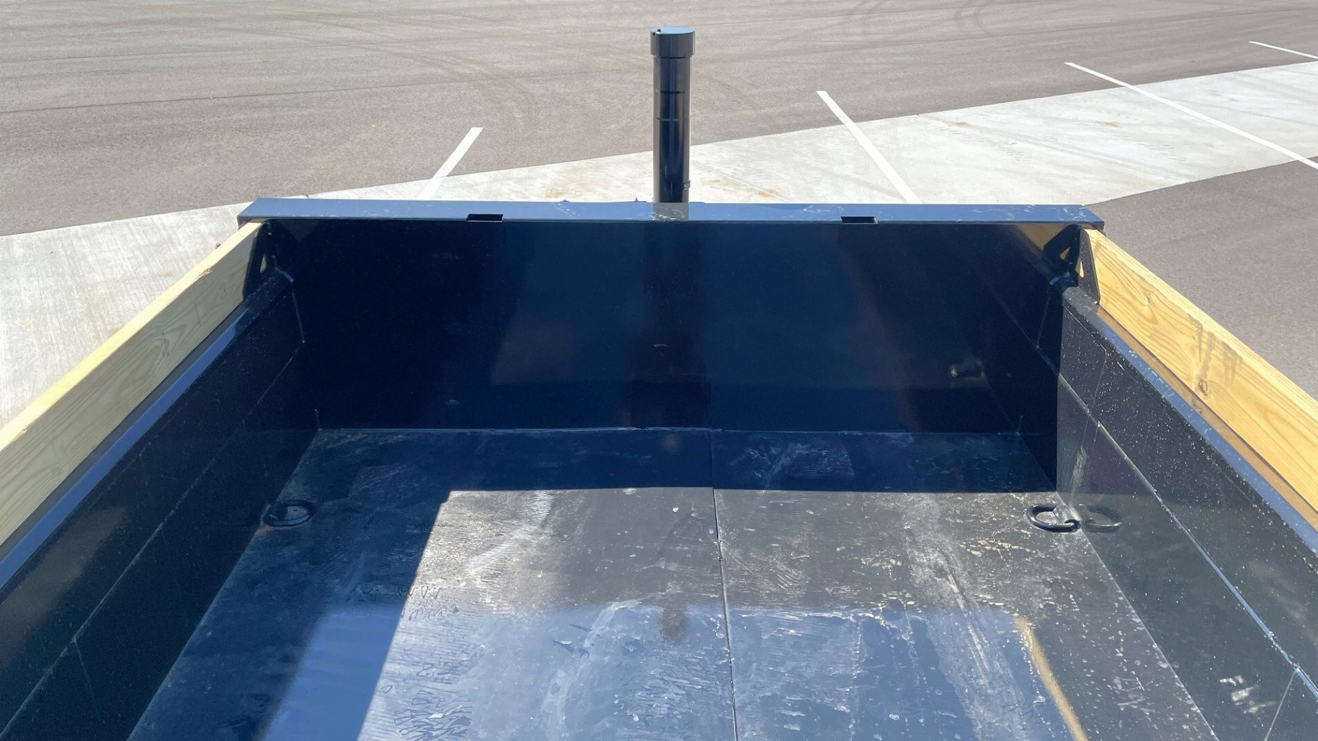 New Diamond C Baseline 14' 14,000LB Telescopic Dump Trailer, 14 Ply Tires, Spare Tires