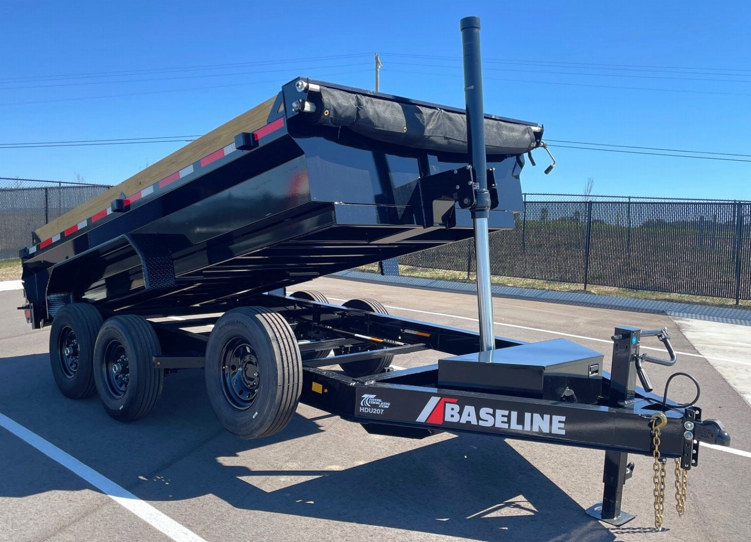 New Diamond C Baseline 14' 14,000LB Telescopic Dump Trailer, 14 Ply Tires, Spare Tires