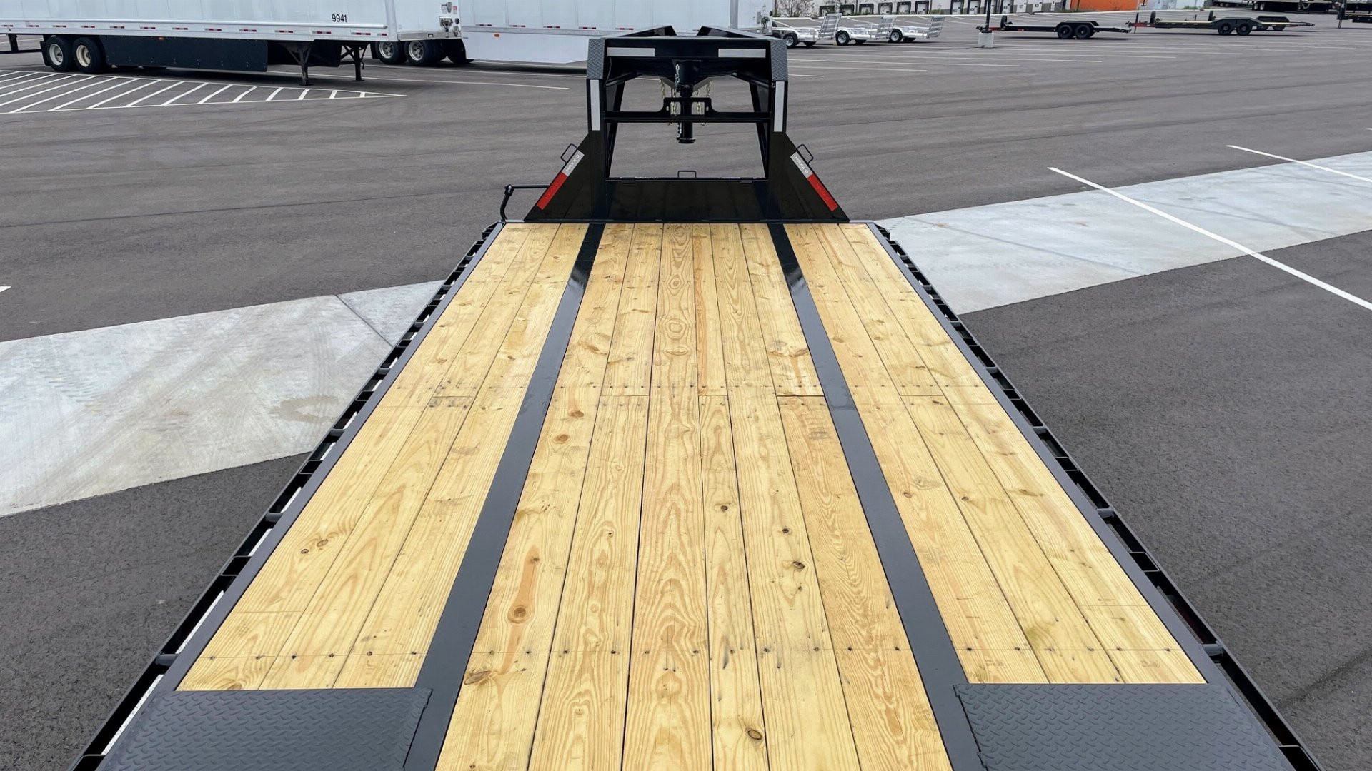 New MAXX-D LDX 102"x 25'+5' GOOSENECK LOW PROFILE DUAL TANDEM FLATBED TRAILER 24,000 GVWR