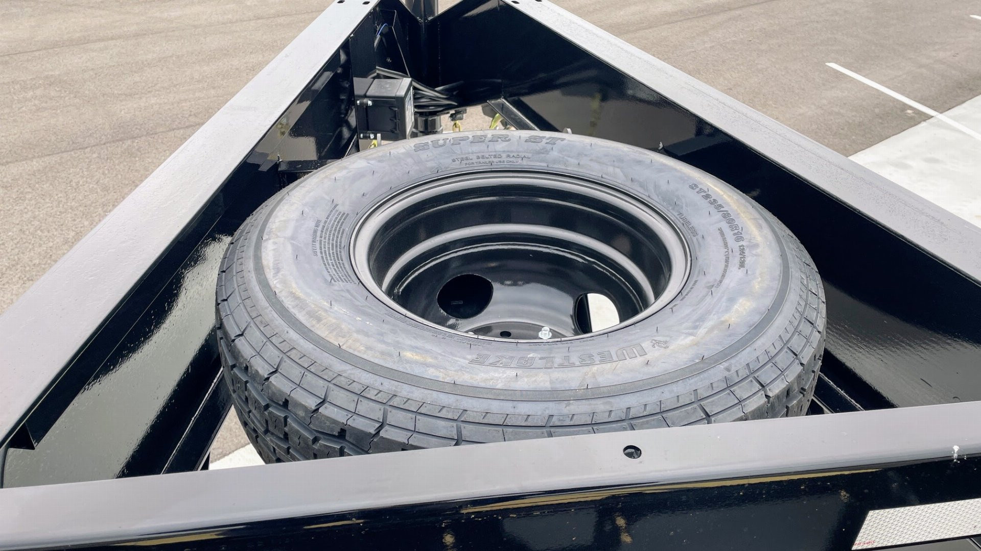 New MAXX-D LDX 102"x 25'+5' GOOSENECK LOW PROFILE DUAL TANDEM FLATBED TRAILER 24,000 GVWR