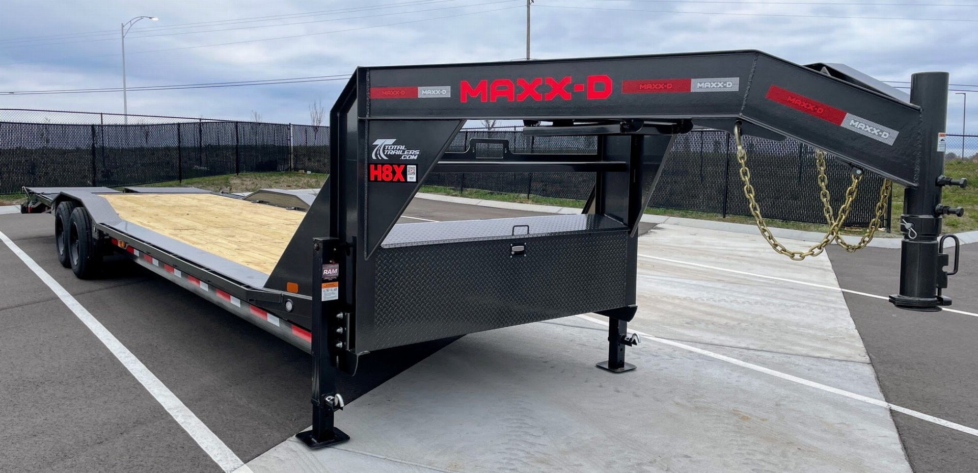 New MAXX-D H8X 102"x 32' Gooseneck Equipment Trailer 18,000(GVWR), Drive Over Fenders, Spare