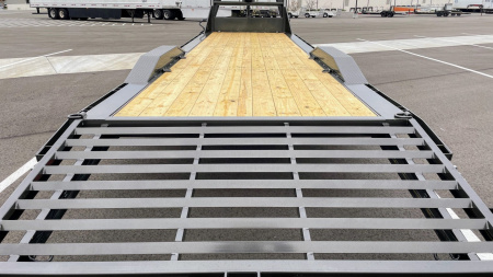 New MAXX-D H8X 102"x 32' Gooseneck Equipment Trailer 18,000(GVWR), Drive Over Fenders, Spare