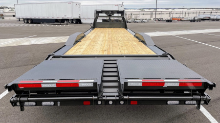 New MAXX-D H8X 102"x 32' Gooseneck Equipment Trailer 18,000(GVWR), Drive Over Fenders, Spare
