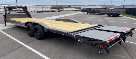 New MAXX-D H8X 102"x 32' Gooseneck Equipment Trailer 18,000(GVWR), Drive Over Fenders, Spare