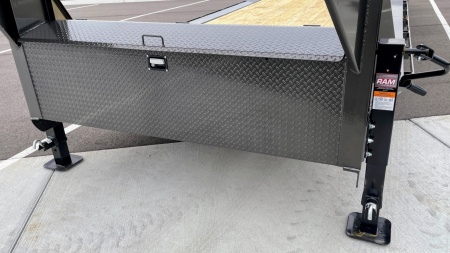 New MAXX-D H8X 102"x 32' Gooseneck Equipment Trailer 18,000(GVWR), Drive Over Fenders, Spare