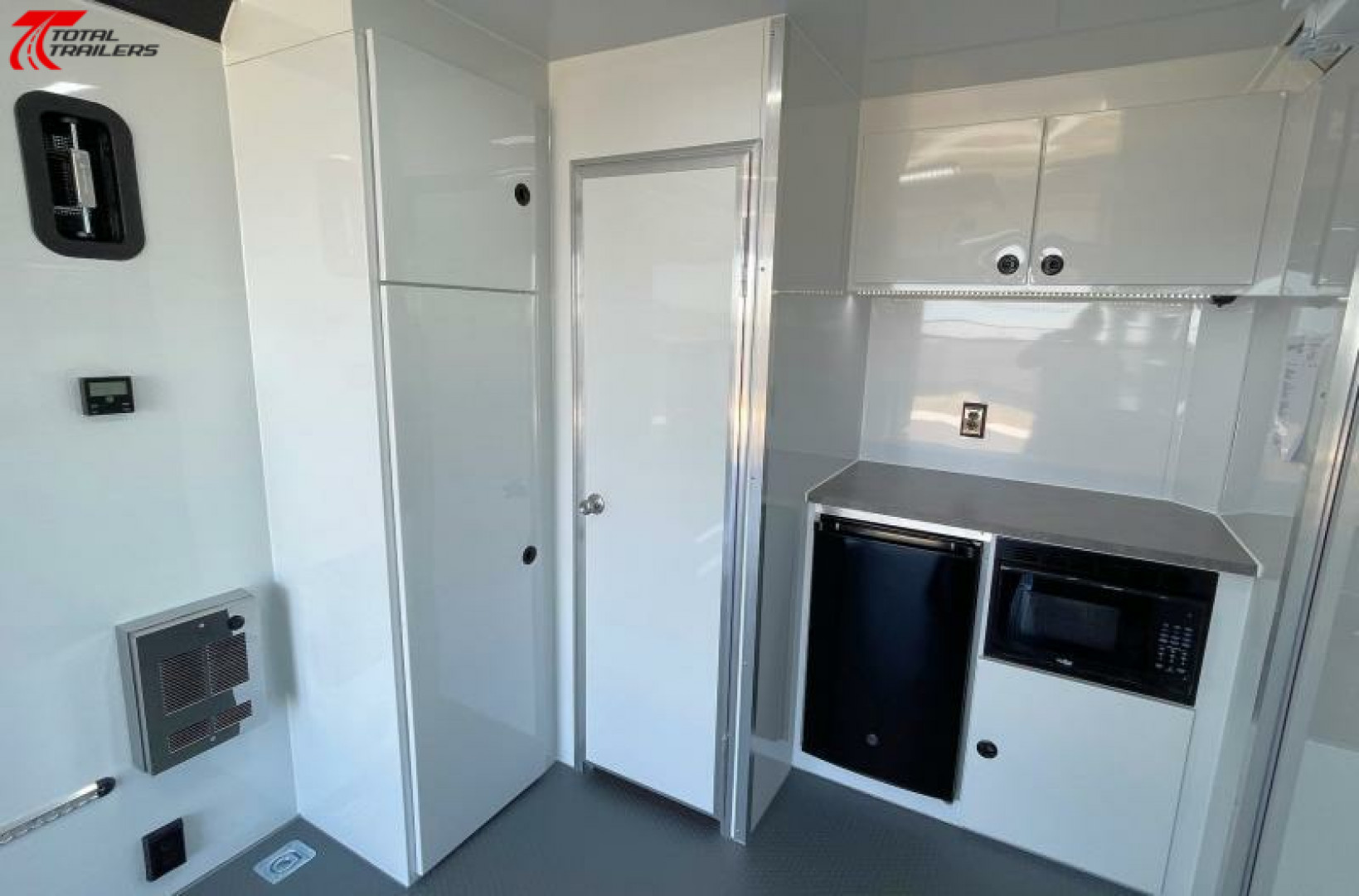 New 20' Mobile Office Command Trailer w/ Bathroom