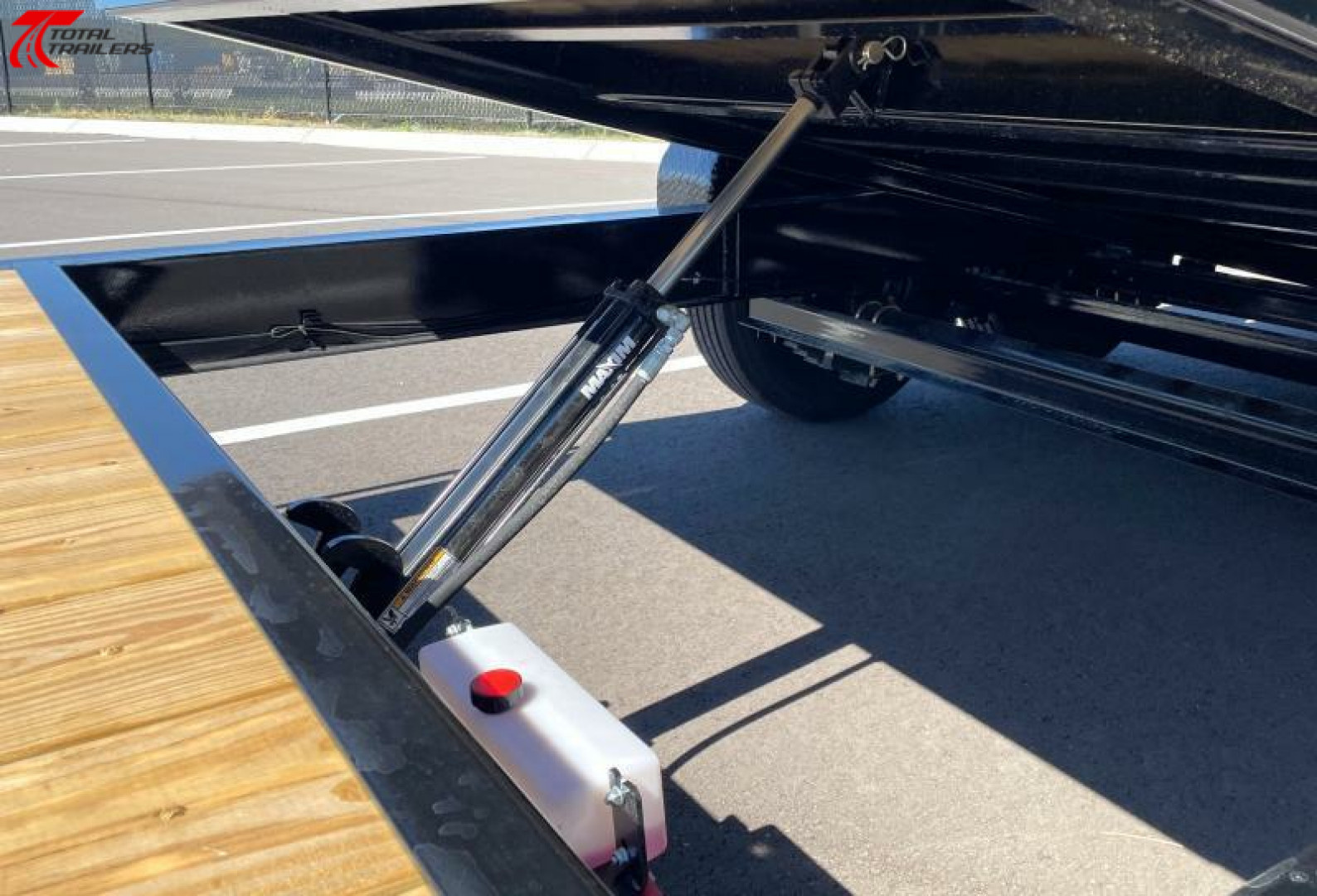 New Diamond C Baseline 22' Tilt 16K (GVWR) Equipment Trailer