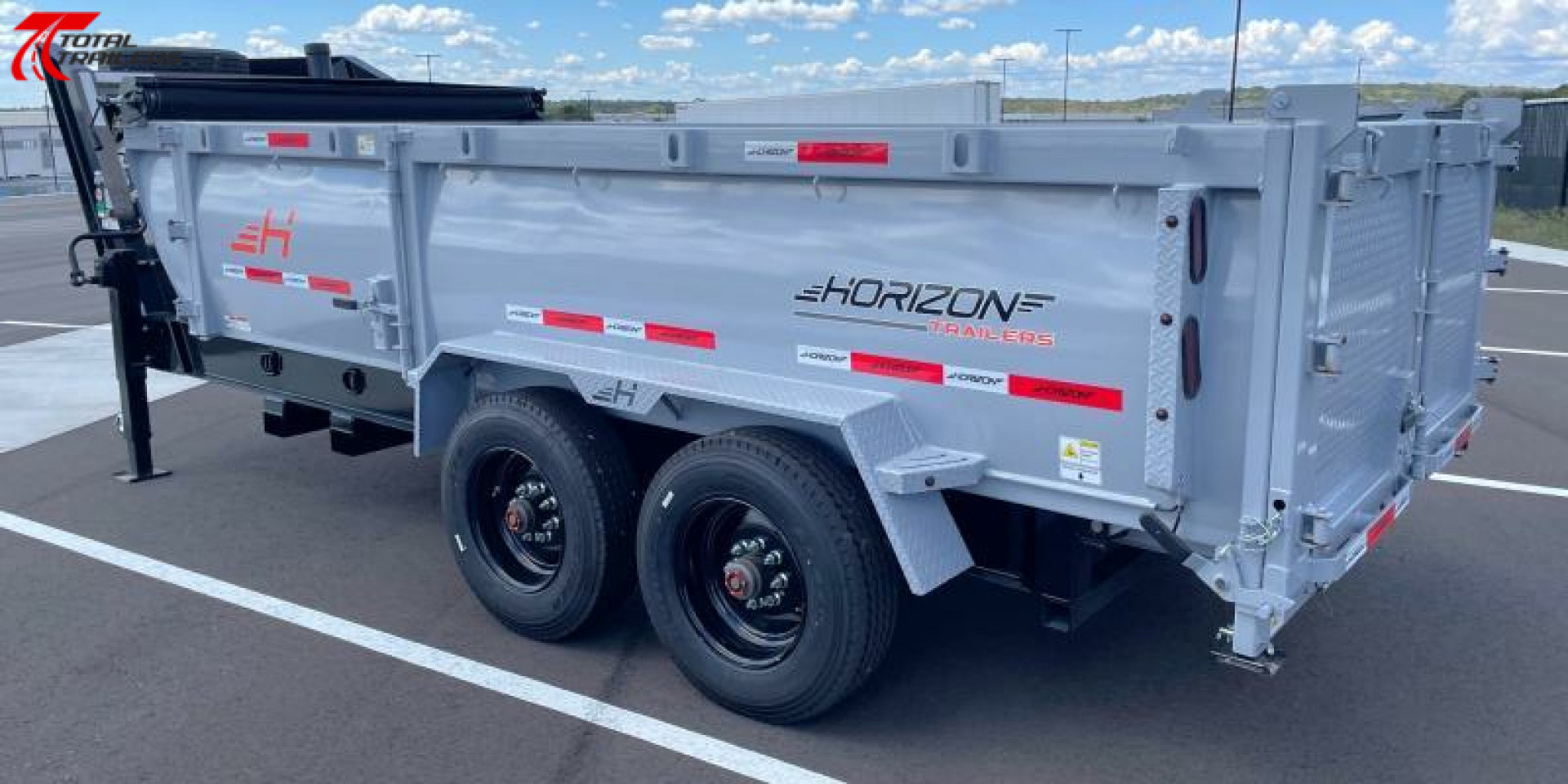 New Horizon 16' Gooseneck Dump Trailer 22,400LB, 18ply Tires, 36" Sides, Side Door, 10K Axles, 7 Gauge Floor