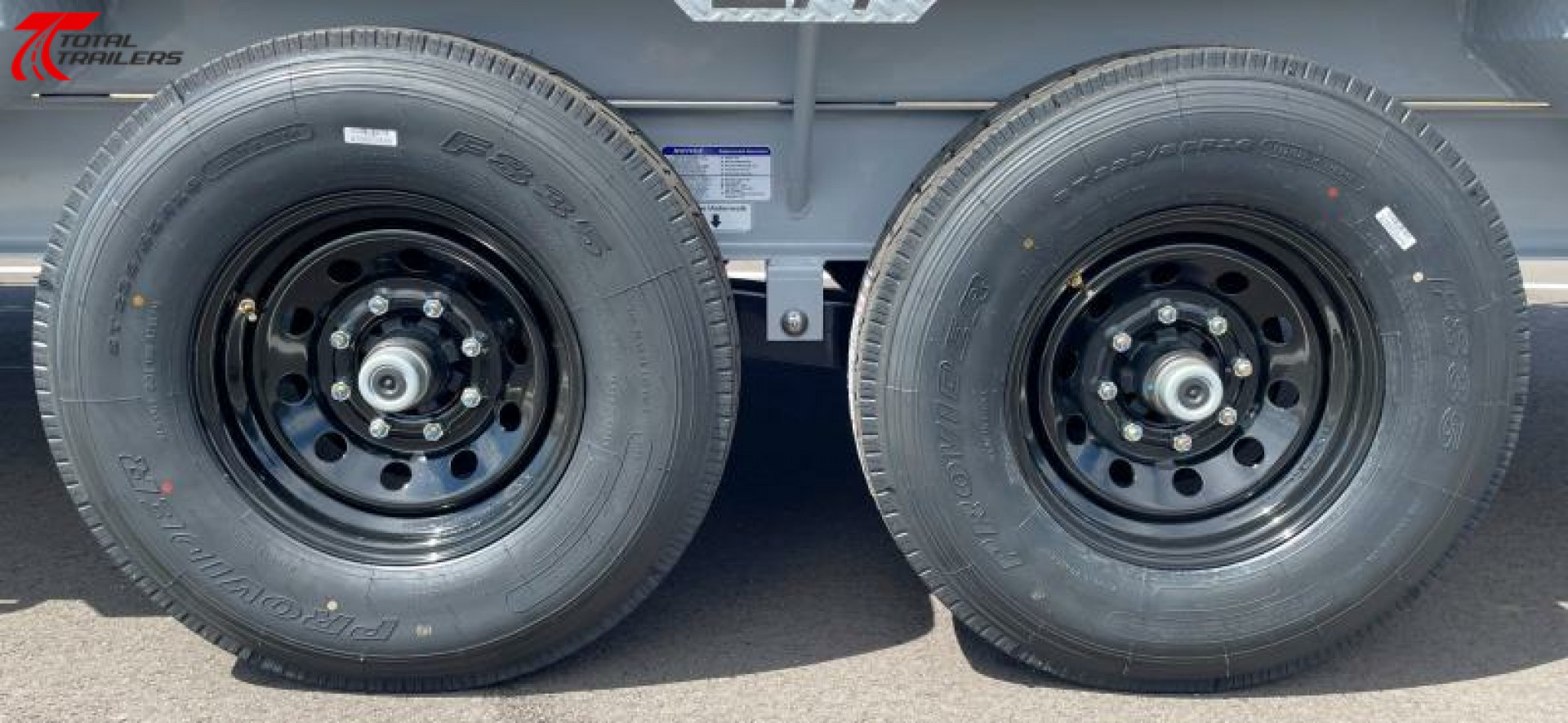 New Horizon Trailers 102" x 22' Equipment Trailer 15,260LB, Spare, Drive Over Fenders, Tool Box