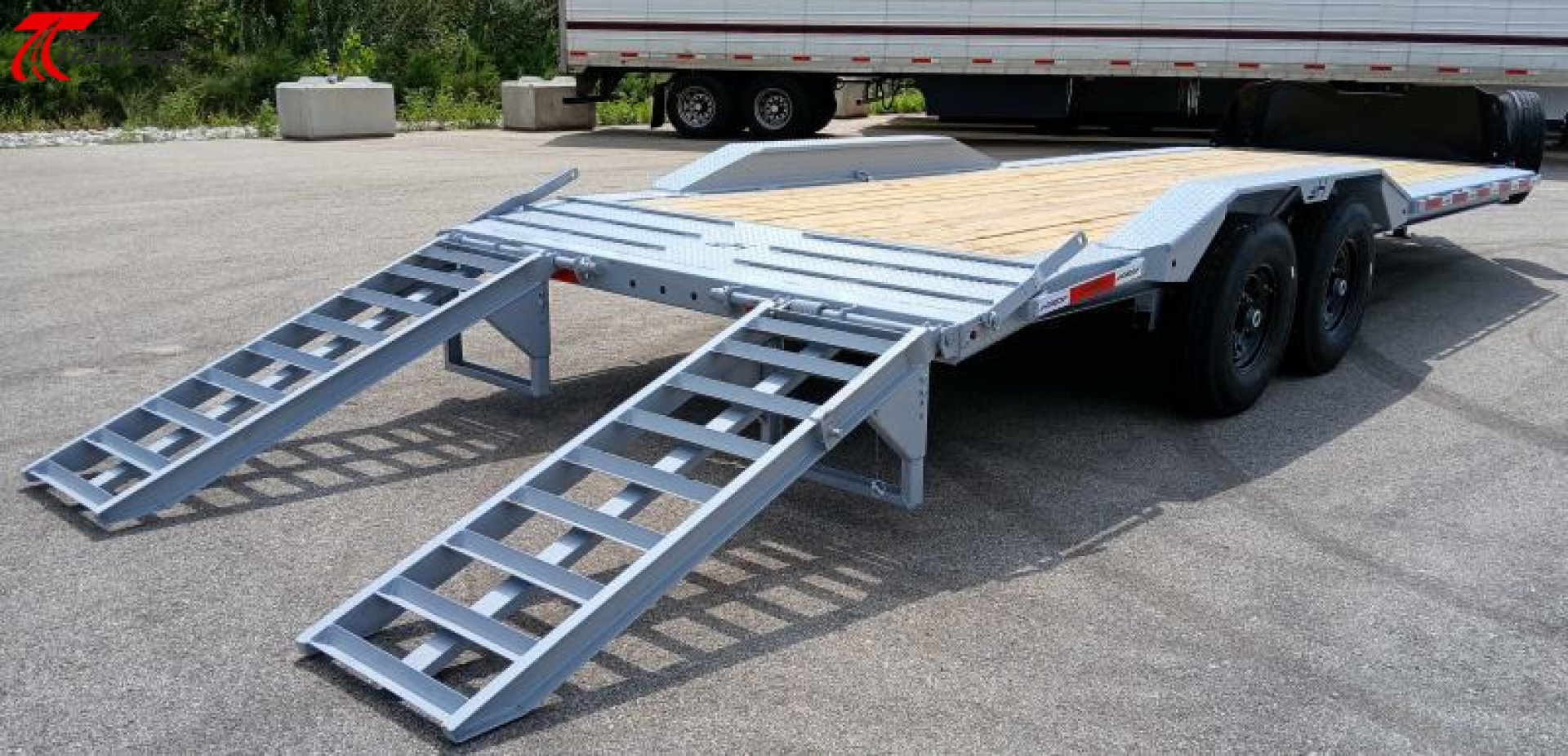New Horizon 102"W x 22' Equipment Trailer 15,260lb, Drive Over Fenders, 14 Ply Tires, Spare