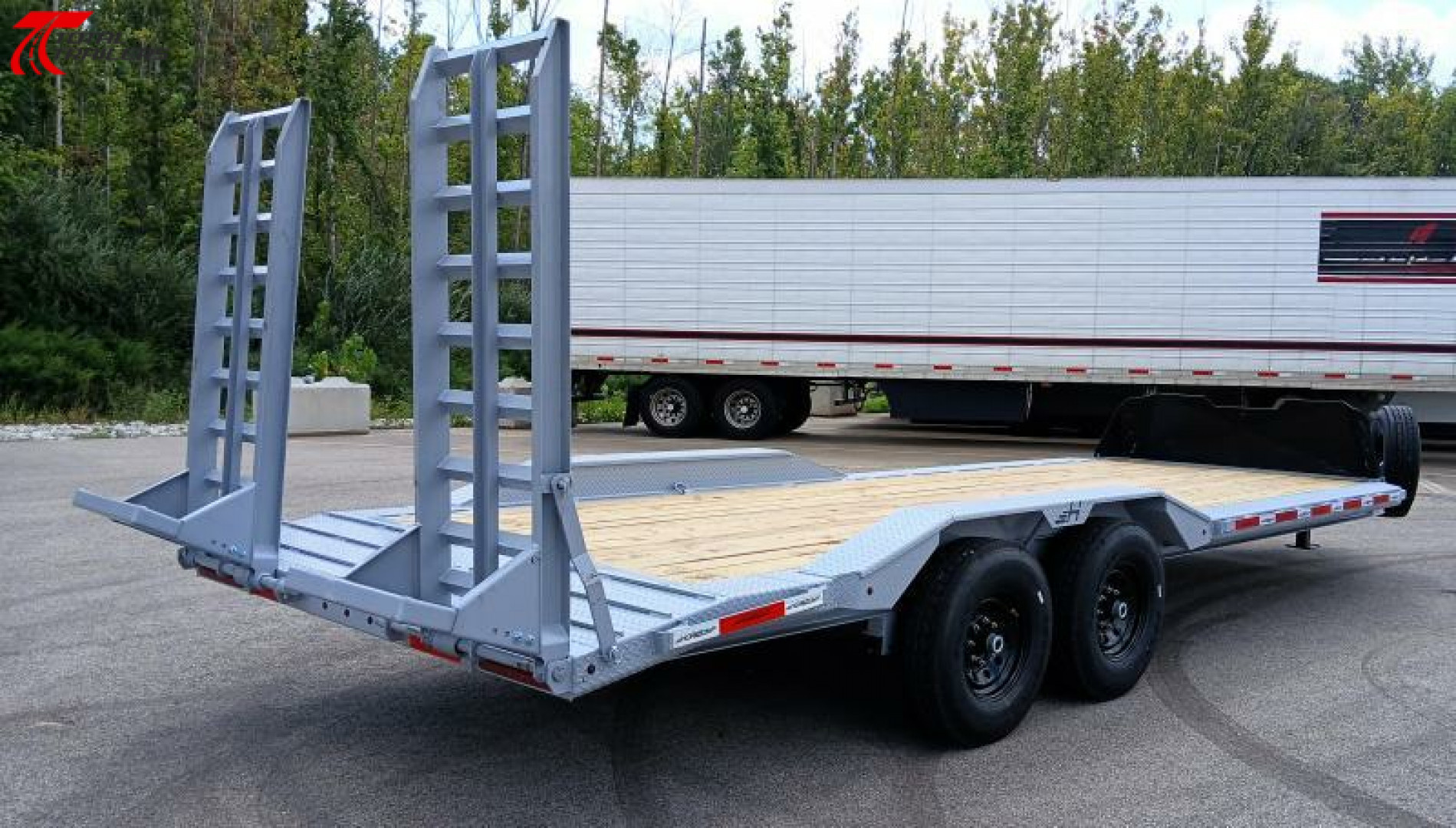 New Horizon 102"W x 22' Equipment Trailer 15,260lb, Drive Over Fenders, 14 Ply Tires, Spare
