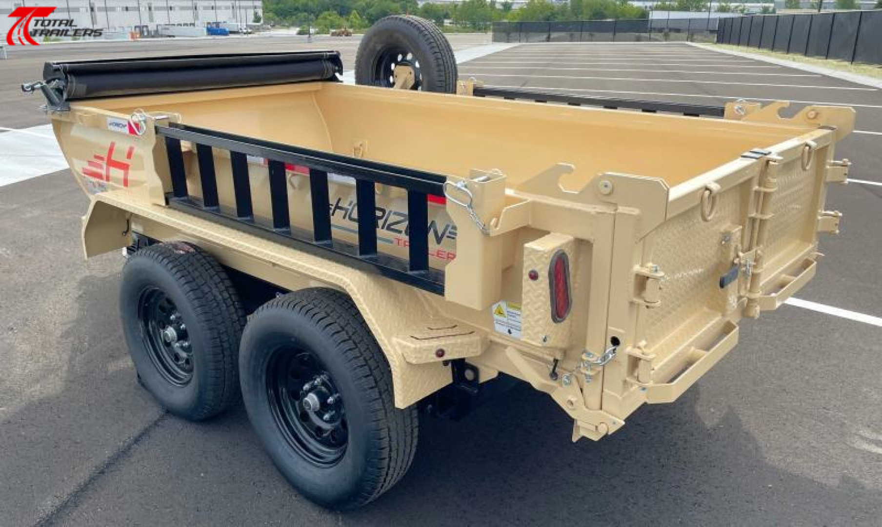 New Horizon Trailers 10' Dump Trailer 7630LB, 18" Sides, Tarp, Ramps, Spare Tire