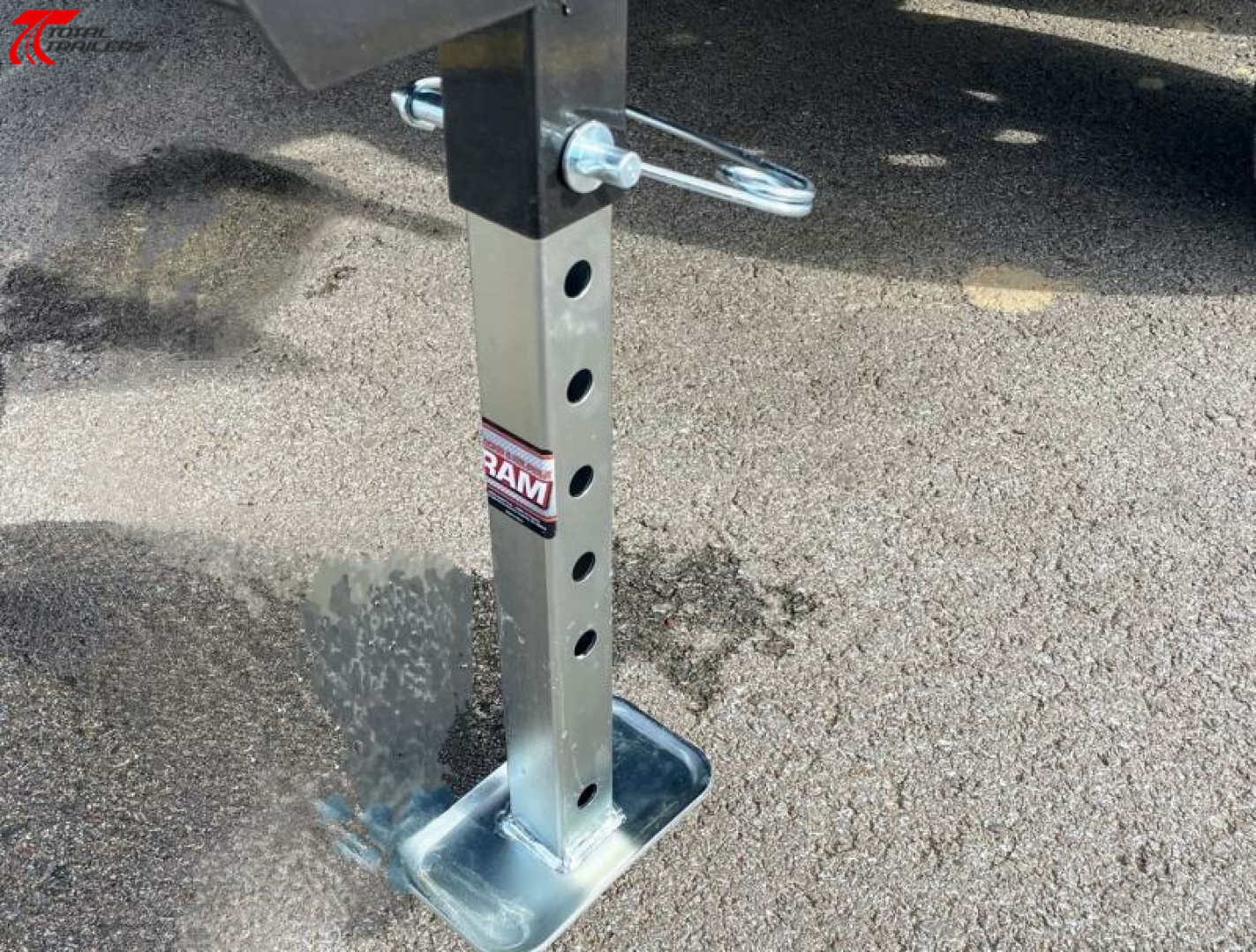 New Diamond C Trailers LPT-208-14' 18,000lb (GVWR) 7GA Body Dump Trailer