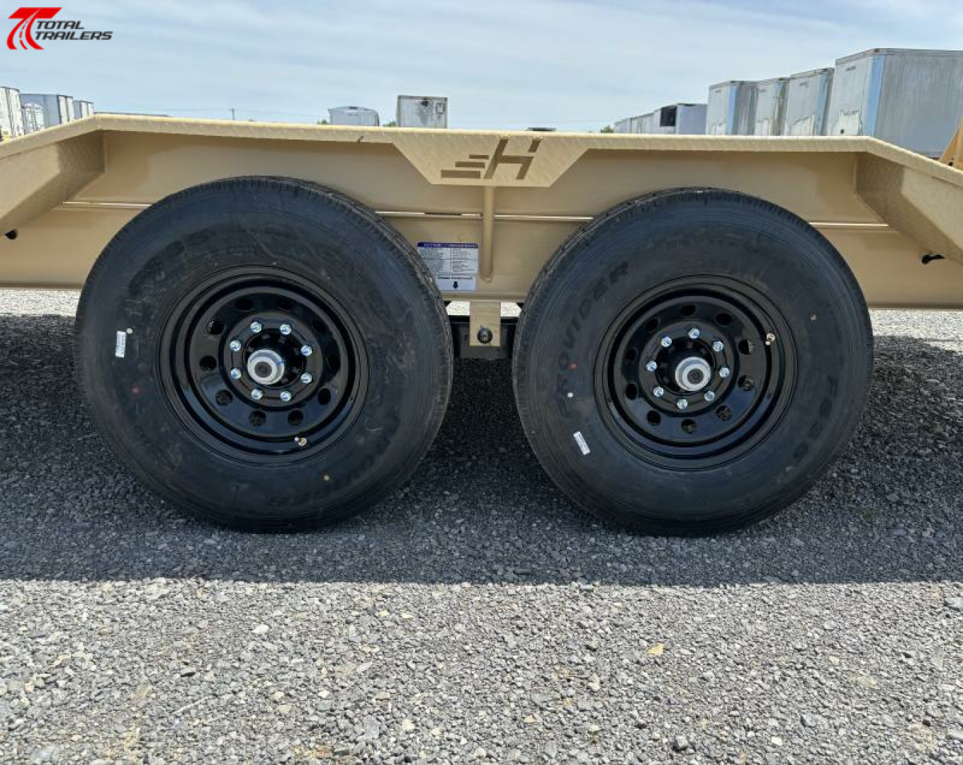 New Horizon Trailers 102" Wide 22' Long Equipment Trailer 15,260LB, 14 Ply, Drive Over Fenders